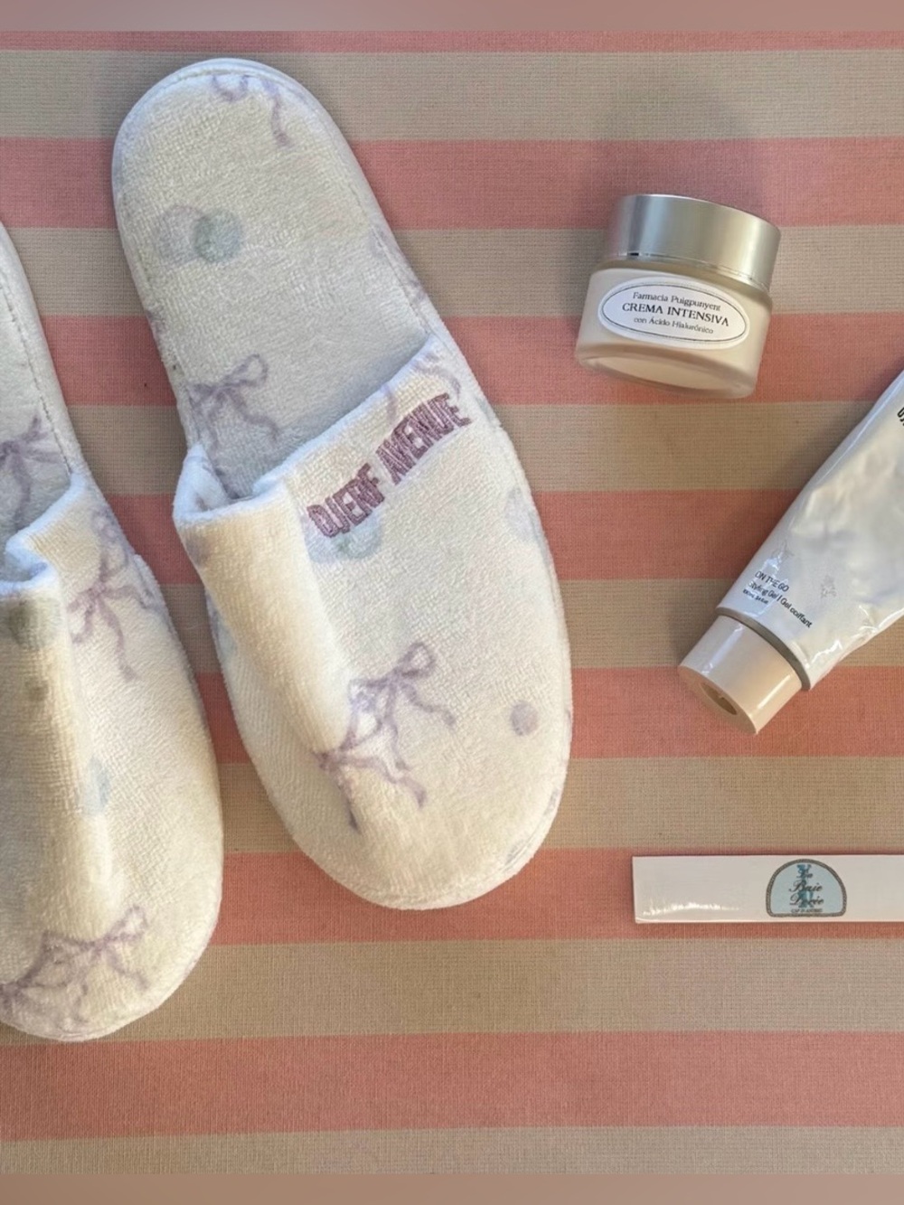 Djerf Avenue Terry Slippers Bubble Bliss